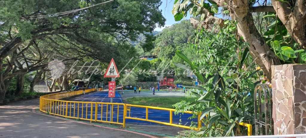 新竹內灣老街一日遊攻略:必吃美食、打卡景點、交通停車總整理