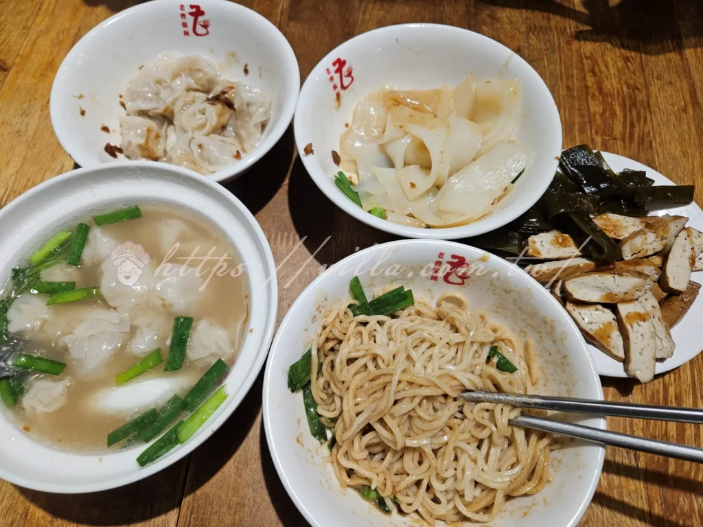 板橋黃石市場老曹餛飩怎麼去|全台唯一噶瑪蘭黑豚餛飩飄香七十年