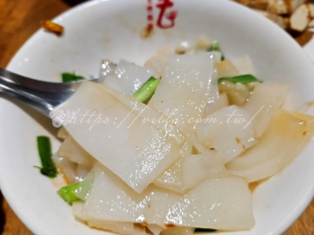 板橋黃石市場老曹餛飩怎麼去|全台唯一噶瑪蘭黑豚餛飩飄香七十年