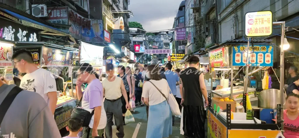 基隆廟口夜市、美食推薦、交通方式、必吃攻略、基隆夜市、廟口夜市懶人包、基隆夜市美食、基隆夜市必吃、基隆夜市交通、基隆有什麼好吃、基隆夜市怎麼去、廟口夜市要吃什麼、基隆在地人推薦、第一次去基隆夜市吃什麼、基隆夜市人多嗎、夜市要怎麼逛、基隆夜市美食地圖、從台北怎麼去基隆夜市、基隆夜市有什麼好吃的