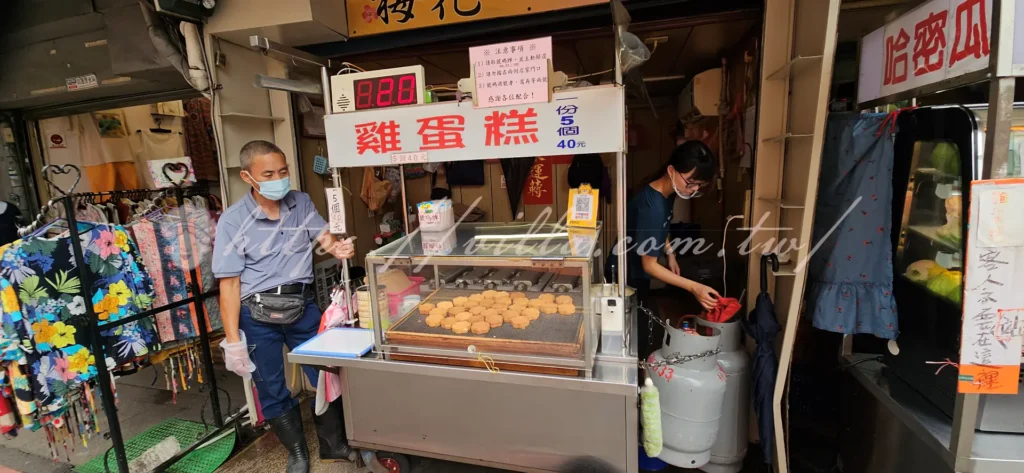 新竹城隍廟_梅花雞蛋糕