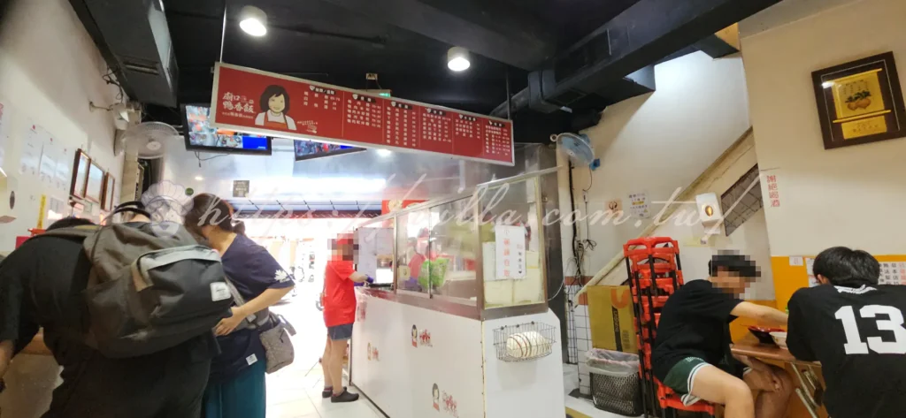 新竹_廟口鴨香飯_出餐檯