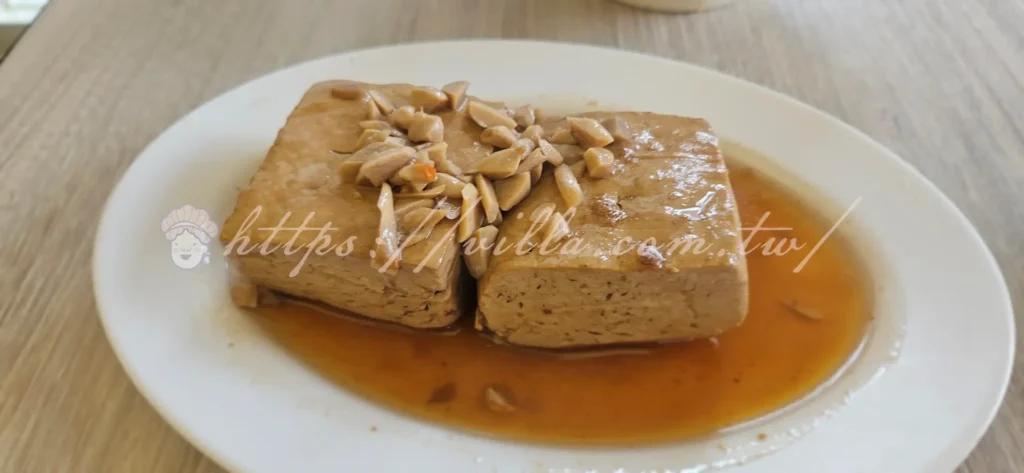 王水成老店招牌蒜香臭豆腐