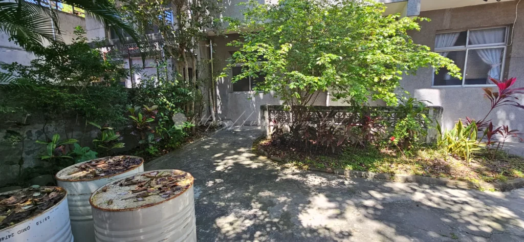 眷村老房子內部展覽與生活擺設，呈現眷村歷史故事