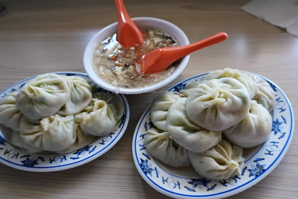 正好鮮肉小籠包外皮薄透,皮薄Q彈小籠湯包