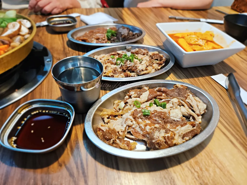 海雲韓式料理多人份銅盤烤肉套餐，新埔站聚餐首選