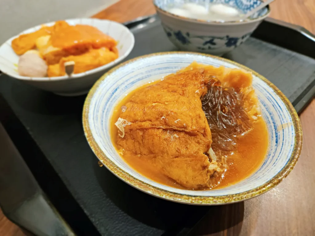 老店淡水魚丸阿給套餐,阿給搭配貢丸與魚丸